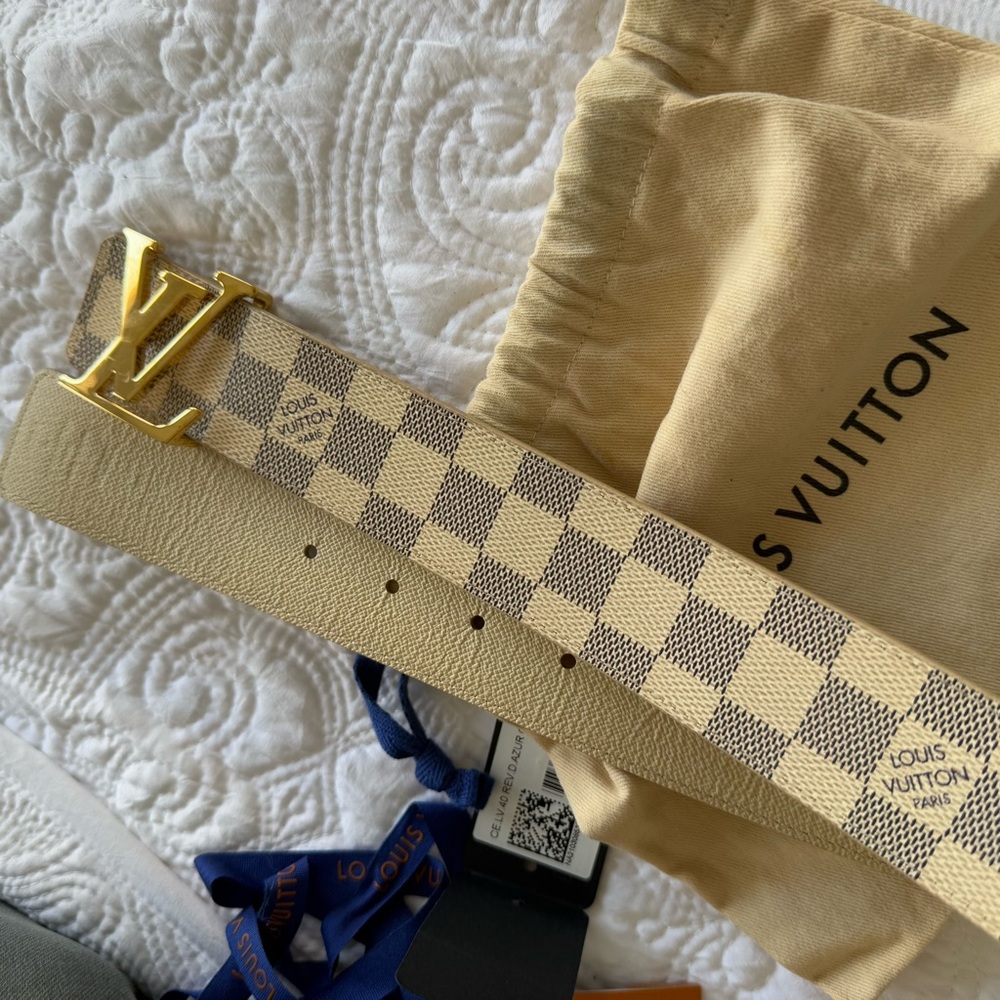 Louis Vuitton Damier Azur Canvas Belt With A Gold Tone Buckle Reversible - Picture 10 of 11
